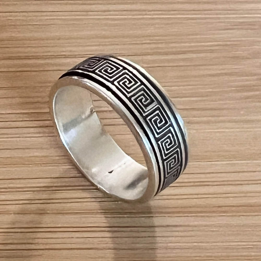 Silver Greek Key Pattern Ring - Picture 3 of 6